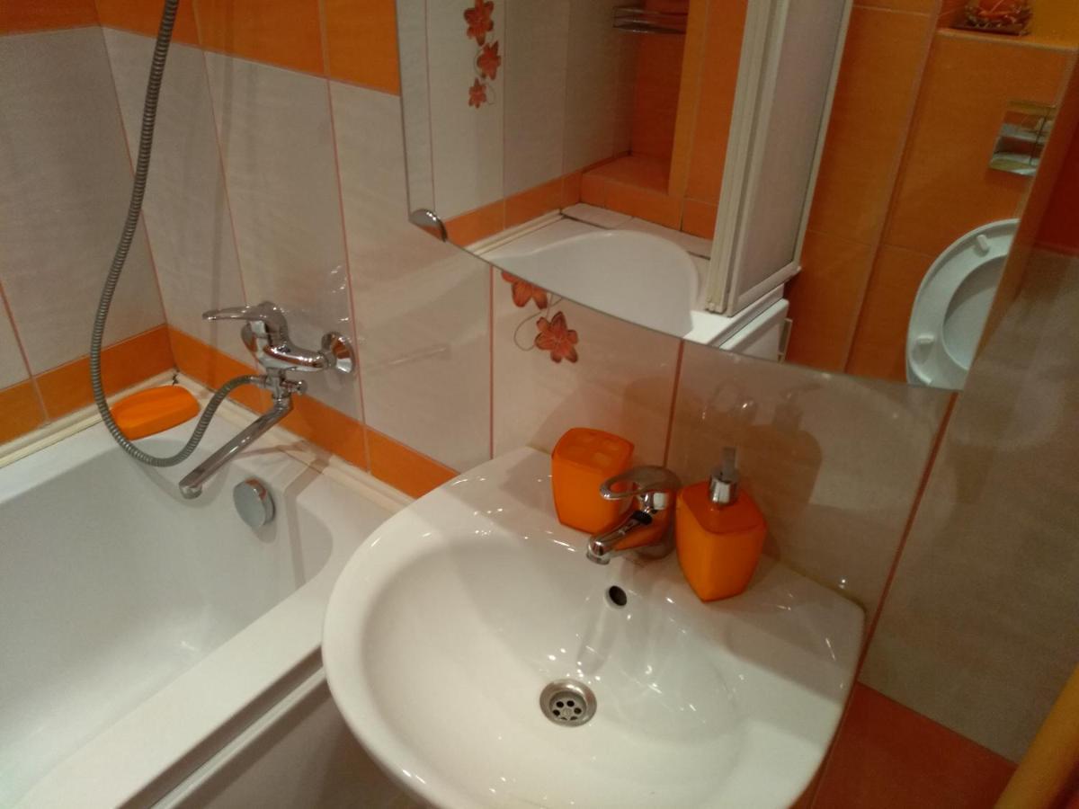 Brivibas 25 Apartamenti 벤츠필스 외부 사진